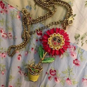 NWOT Rare Betsey Johnson Sunflower necklace